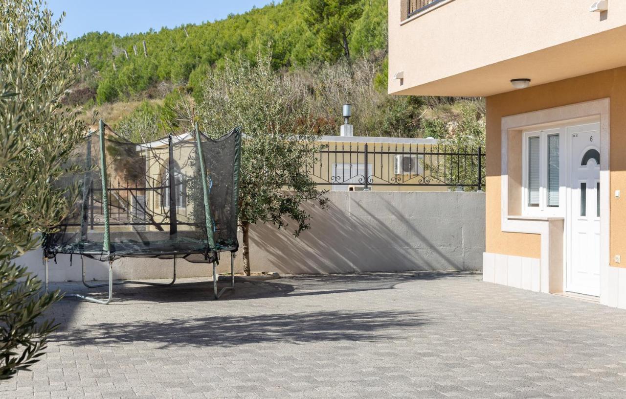 Hotel Ferdo 1 à Makarska Extérieur photo